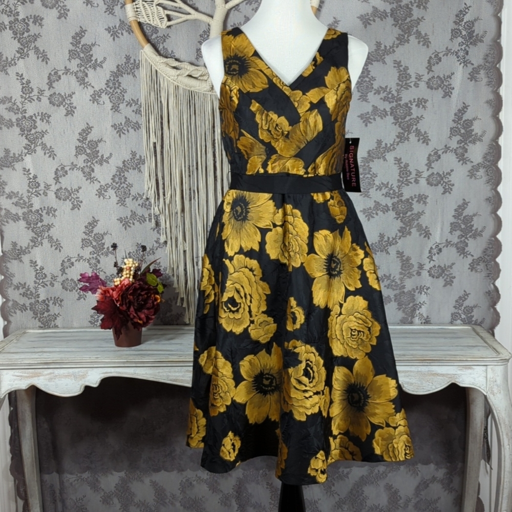 Robbie Bee Signature black and gold floral sleeveless dress
